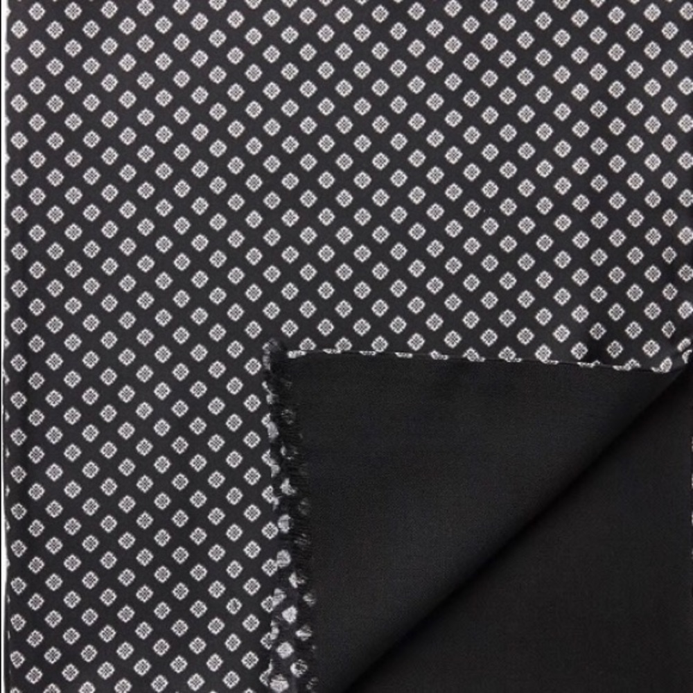 JosABank B&W Diamond Silk & Wool Scarf - Picture 2 of 3